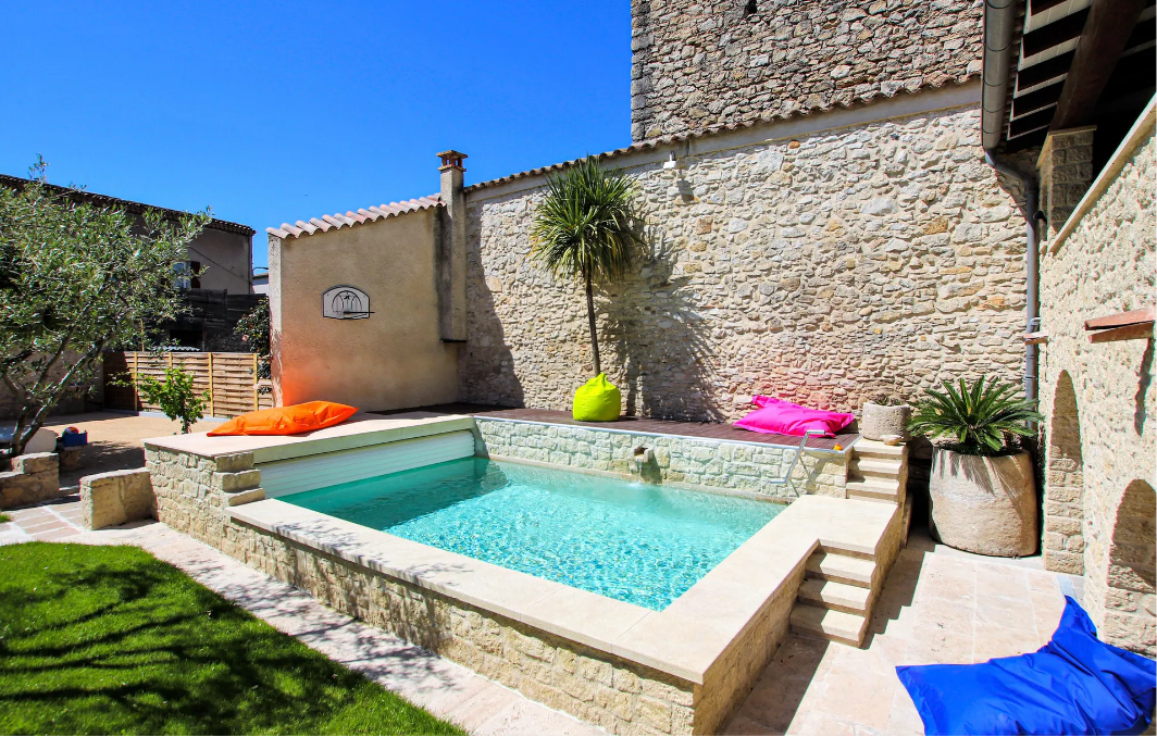 Maison-Bourg-Saint-Andeol-REF7539635
