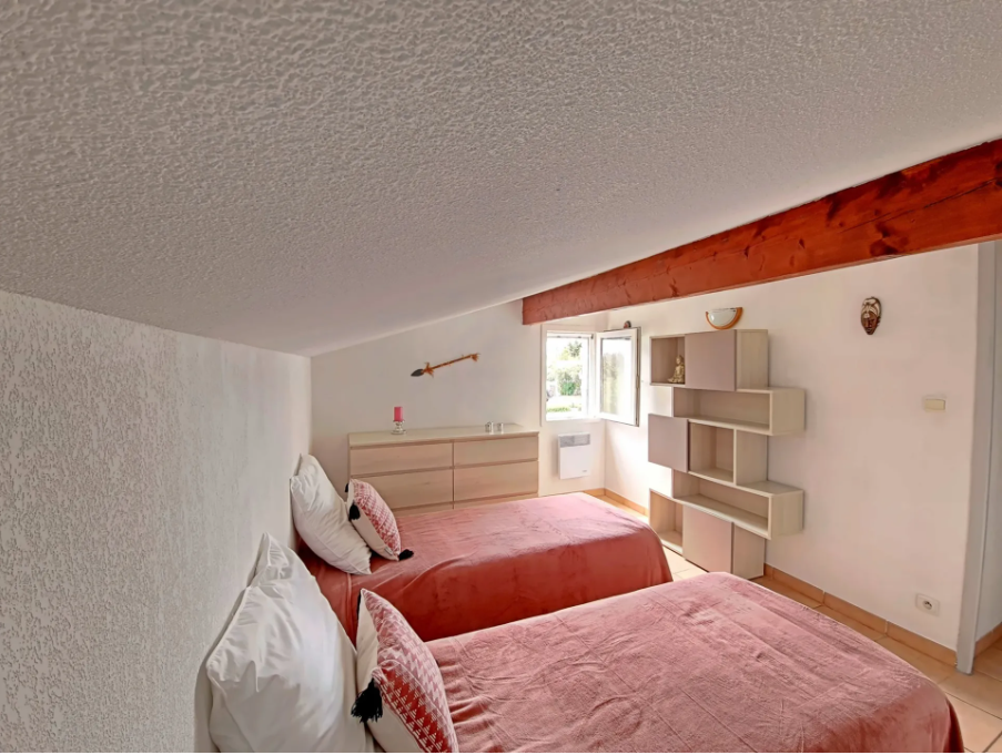 Maison-Saintes-Maries-de-la-Mer-REF7539635